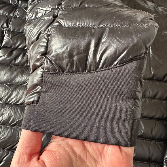 Black Diamond 900-Fill Goose Down Hoody - M's Medium, Black - Picture 3 of 9